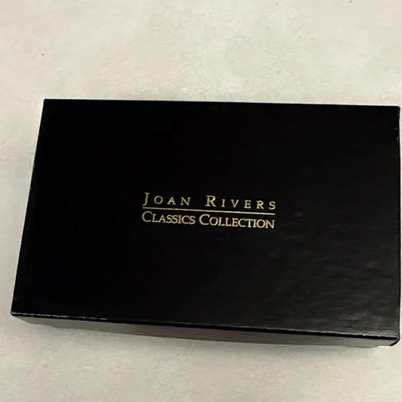 Vintage Joan Rivers Ten Color Leverback Pearl Stud Earrings Set - Picture 7 of 8